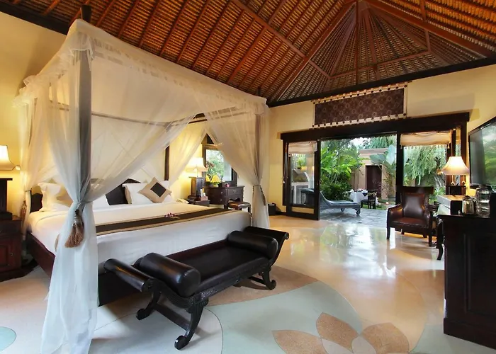 Furamaxclusive & Villas, 5*